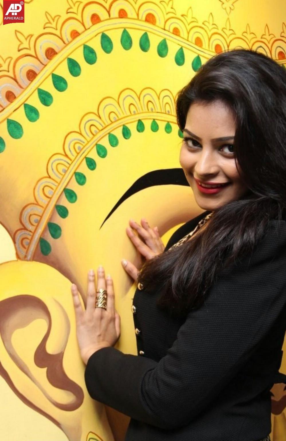 Akanksha Mohan Latest Photos