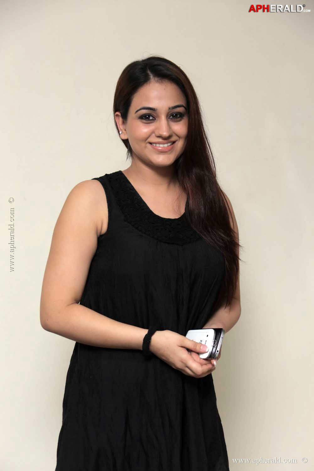 Aksha Spicy Photos