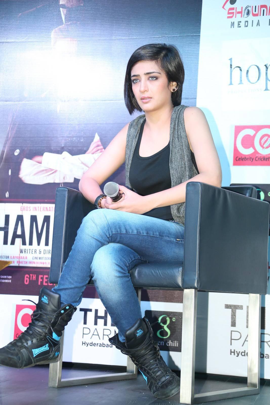 Akshara Haasan Latest Stills