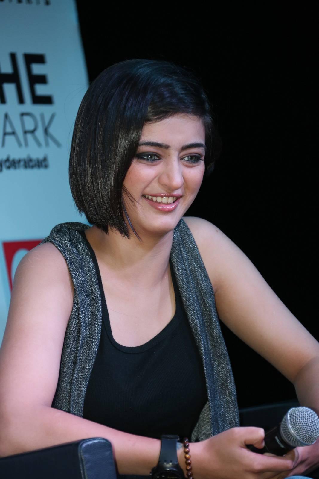 Akshara Haasan Latest Stills