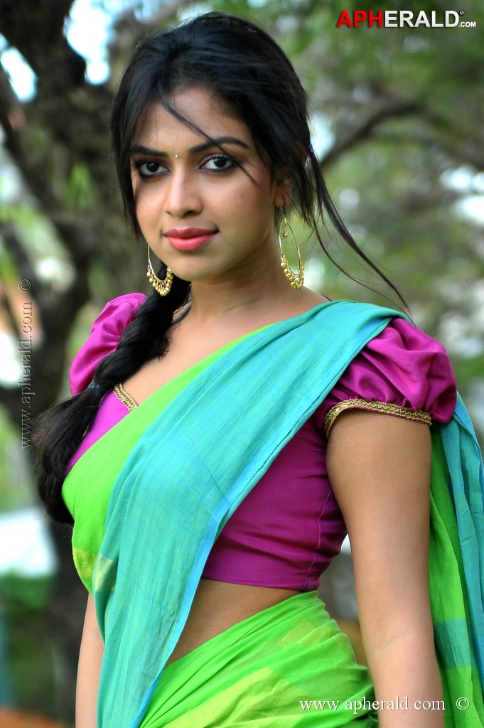 Amala Paul Latest Stills