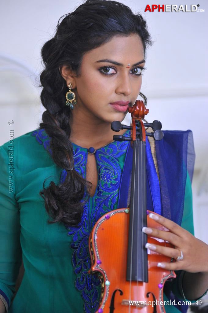 Amala Paul New Photos