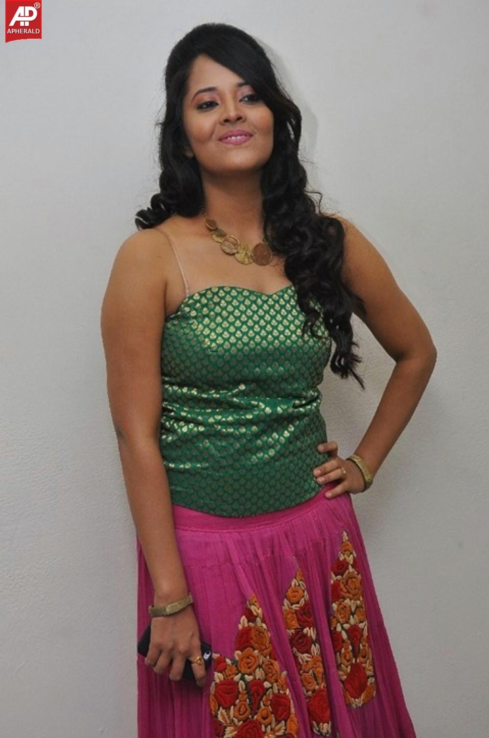 Anchor Anasuya Spicy Pics