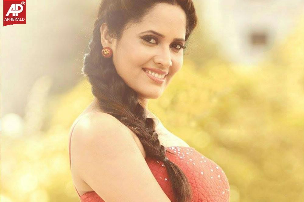 Anchor Anasuya Spicy Pics