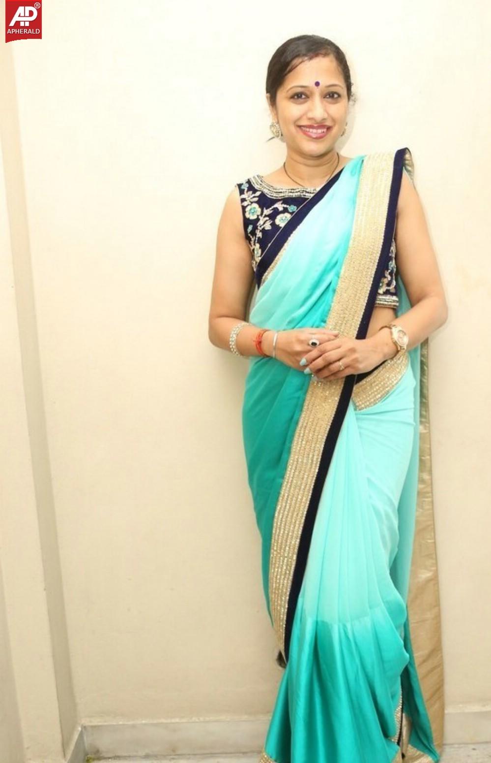 Anitha Chowdary Saree Stills