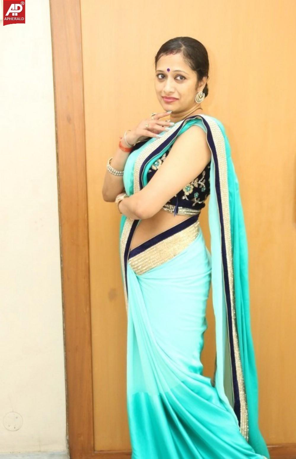 Anitha Chowdary Saree Stills