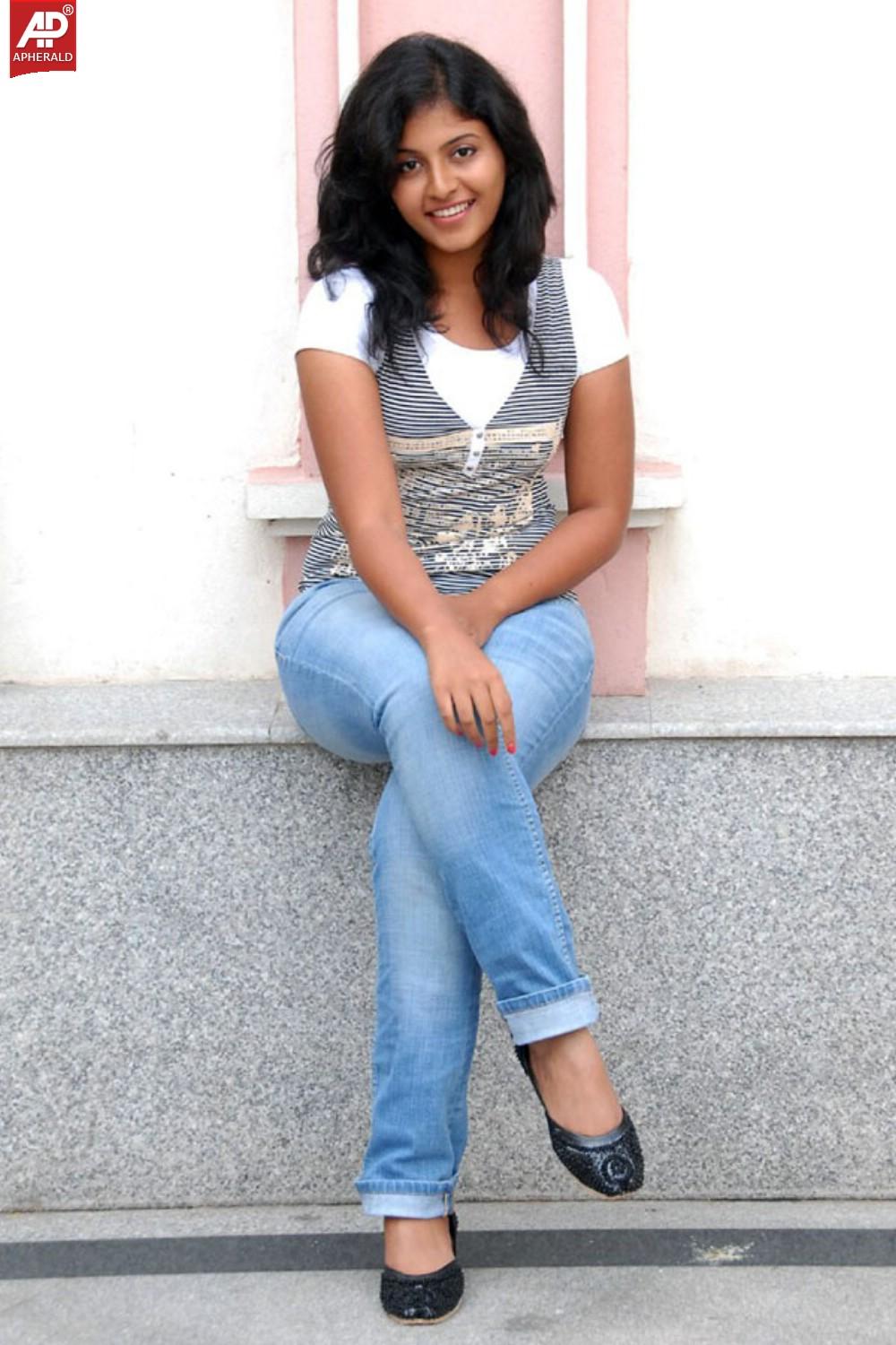 Anjali Latest Photos