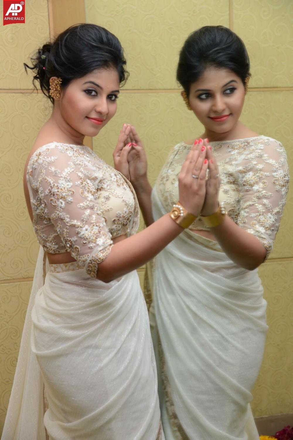 Anjali New Photo Gallery