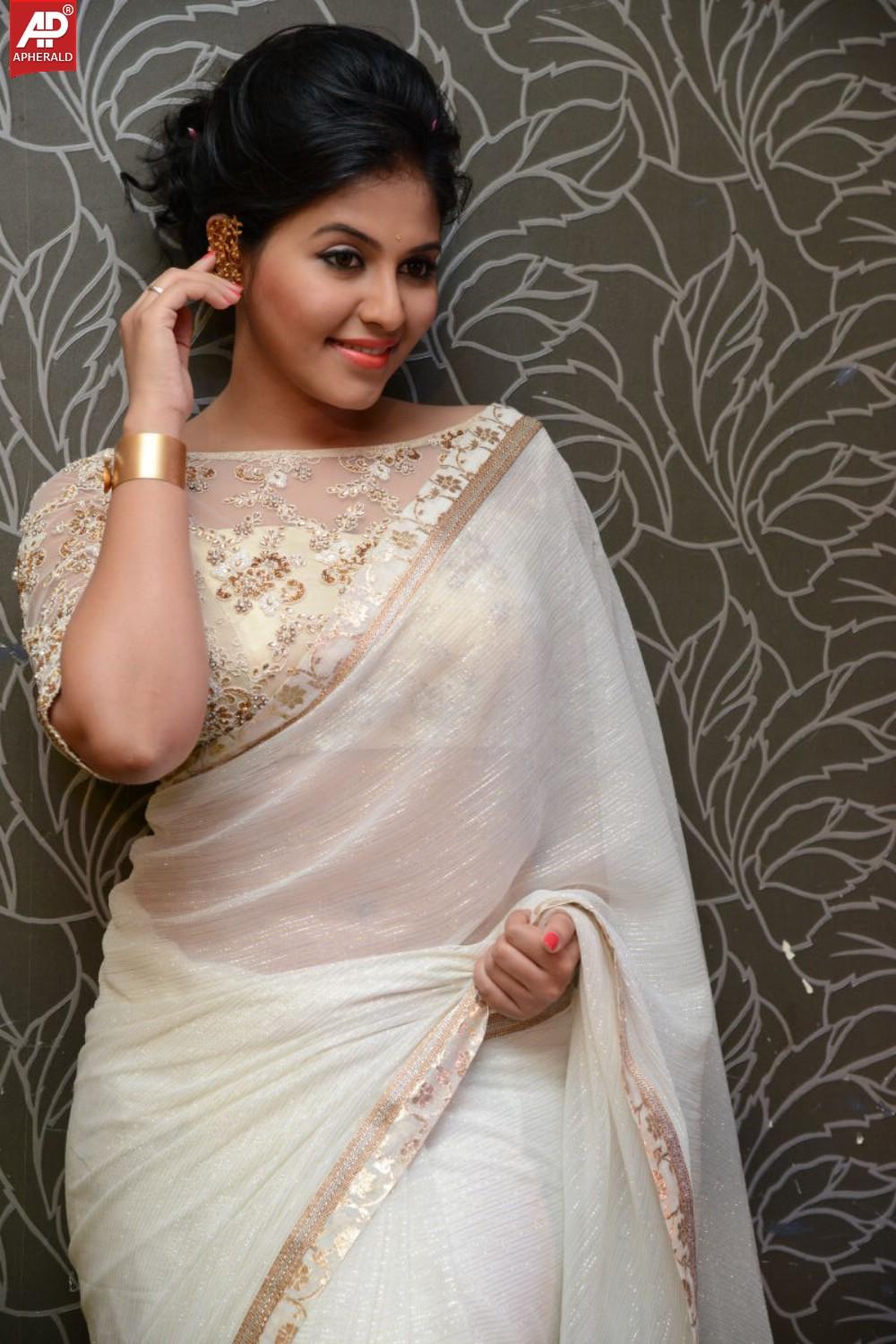 Anjali New Photo Gallery