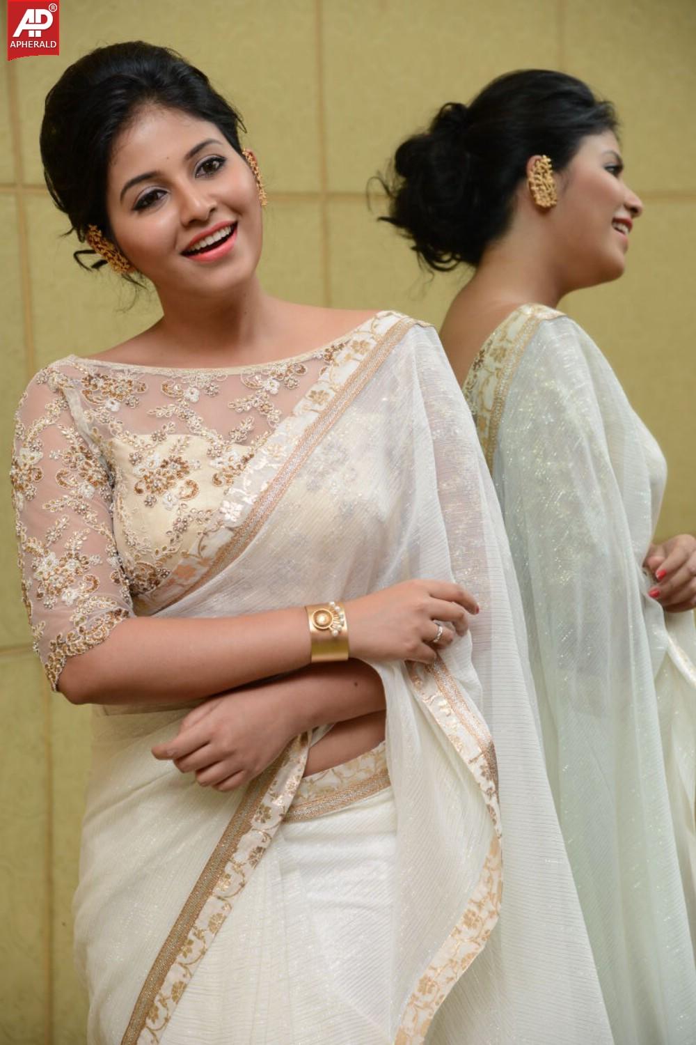 Anjali New Photo Gallery