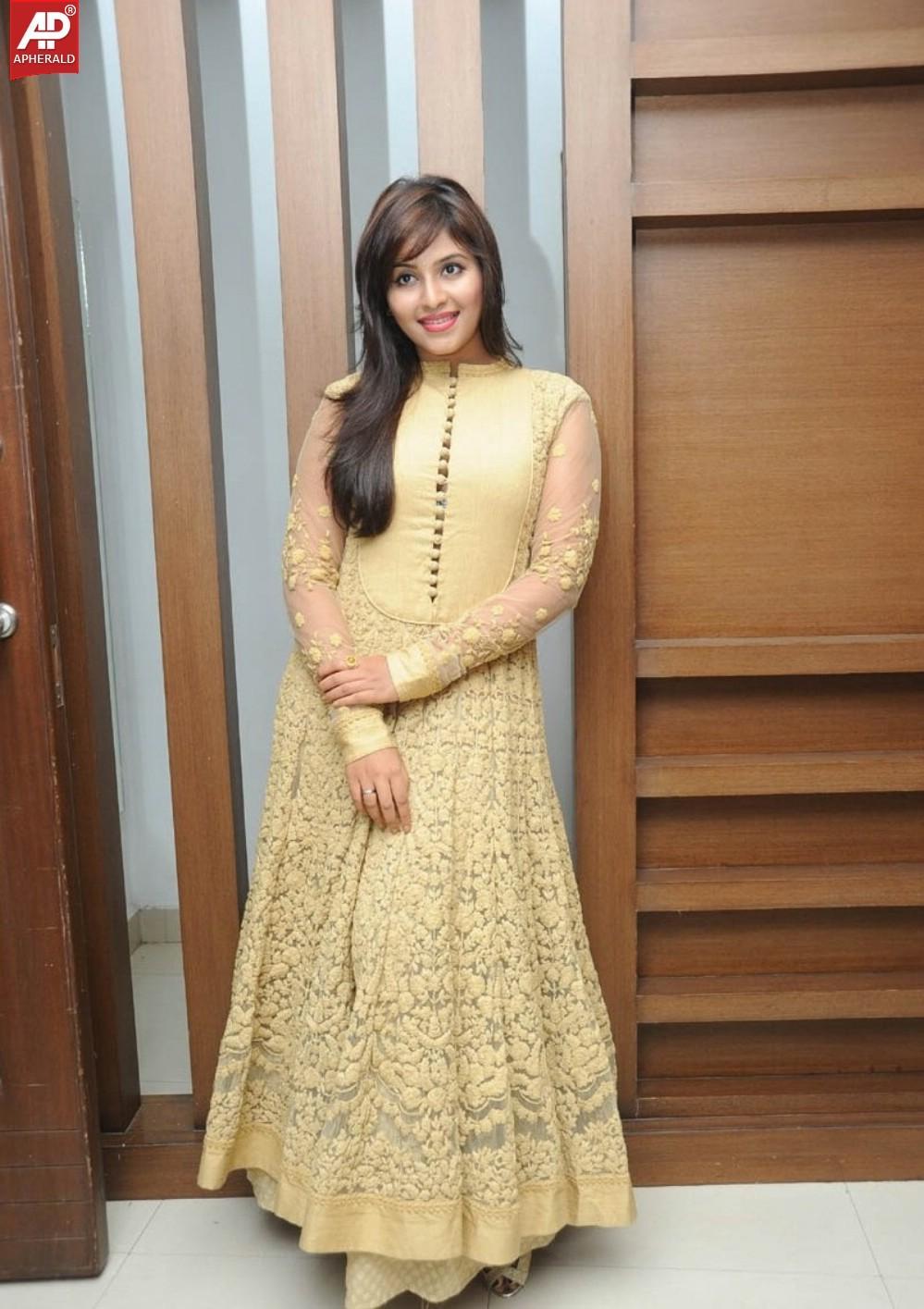 Anjali New Photos