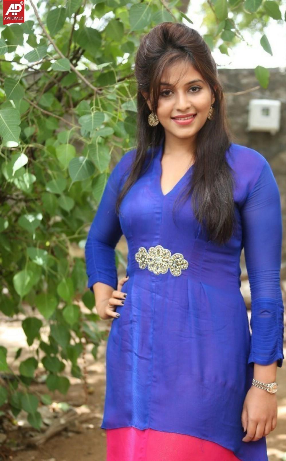 Anjali New Pics