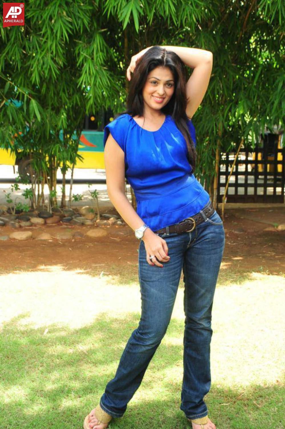 Anjana Sukhani Latest Photoshoot