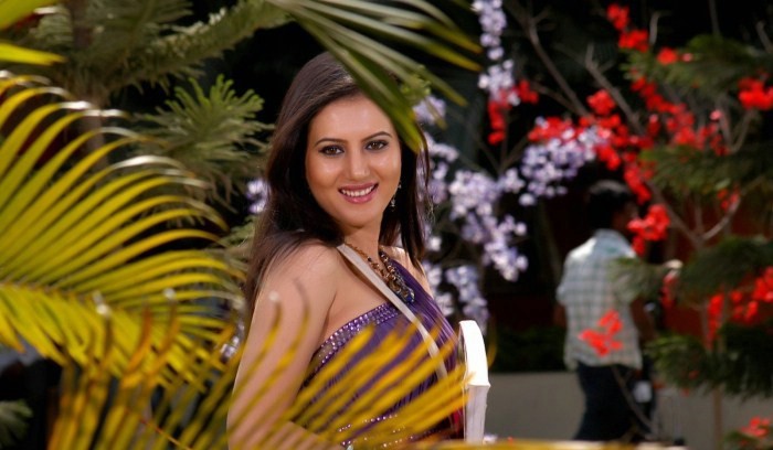 Anu Smruthi Latest Stills