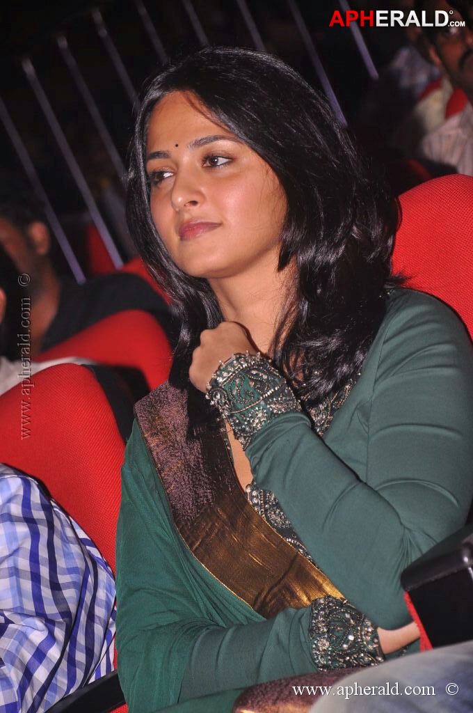 Anushka at Singam 2 Audio Launch