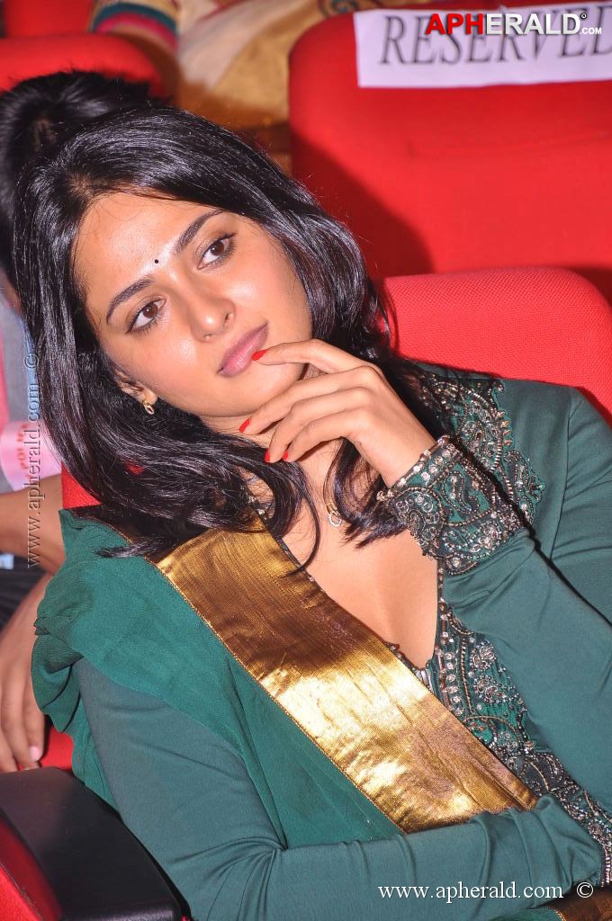 Anushka at Singam 2 Audio Launch