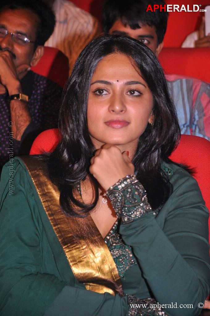 Anushka at Singam 2 Audio Launch