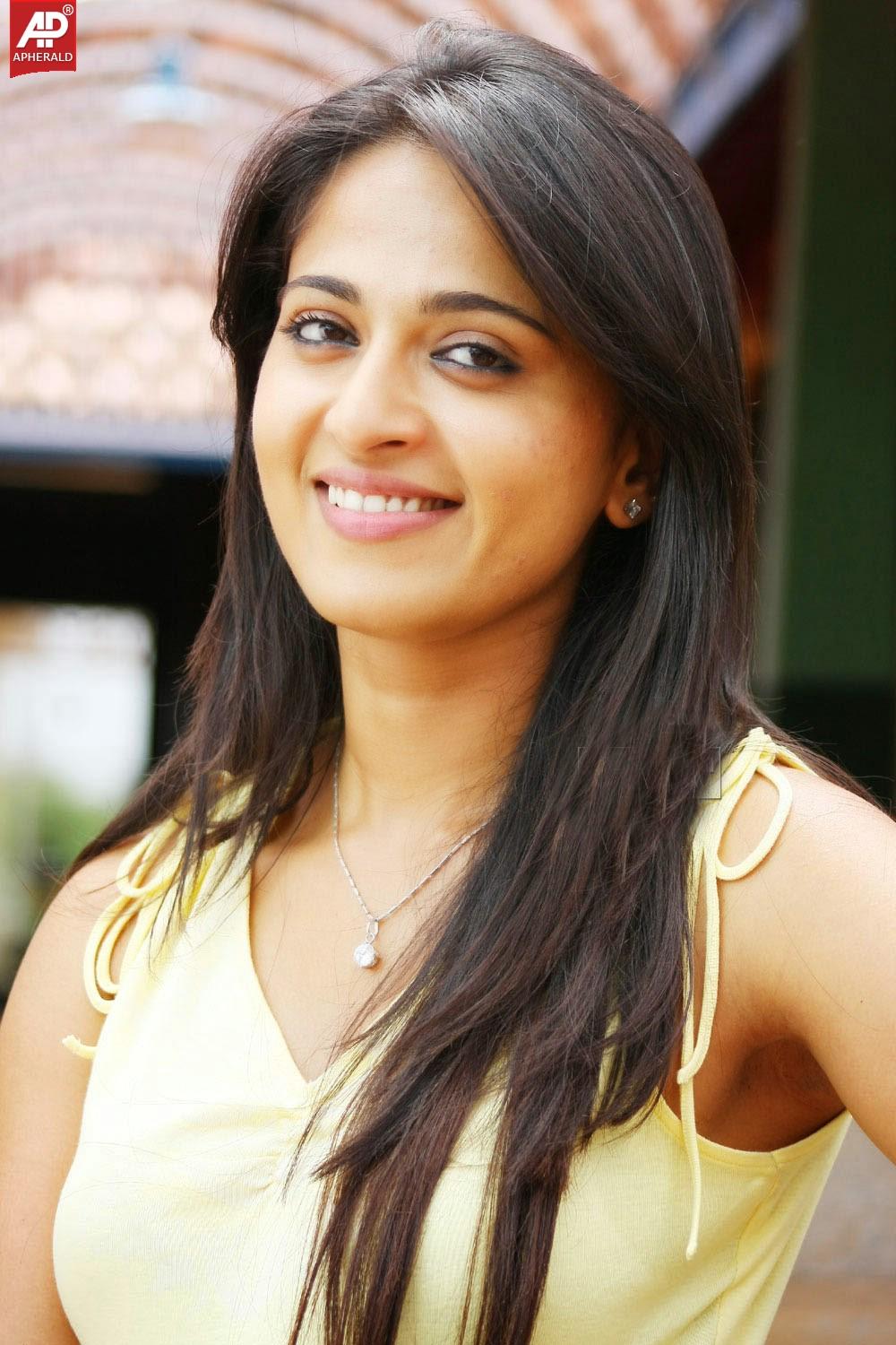 Anushka Shetty Latest Stills