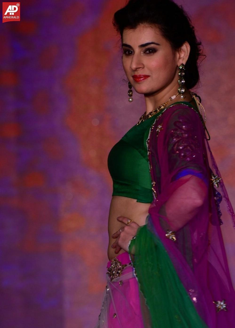 Archana Veda Latest Fashion Show Walk Photos