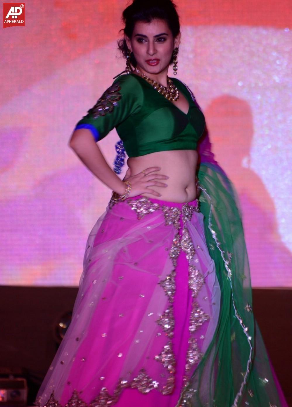 Archana Veda Latest Fashion Show Walk Photos