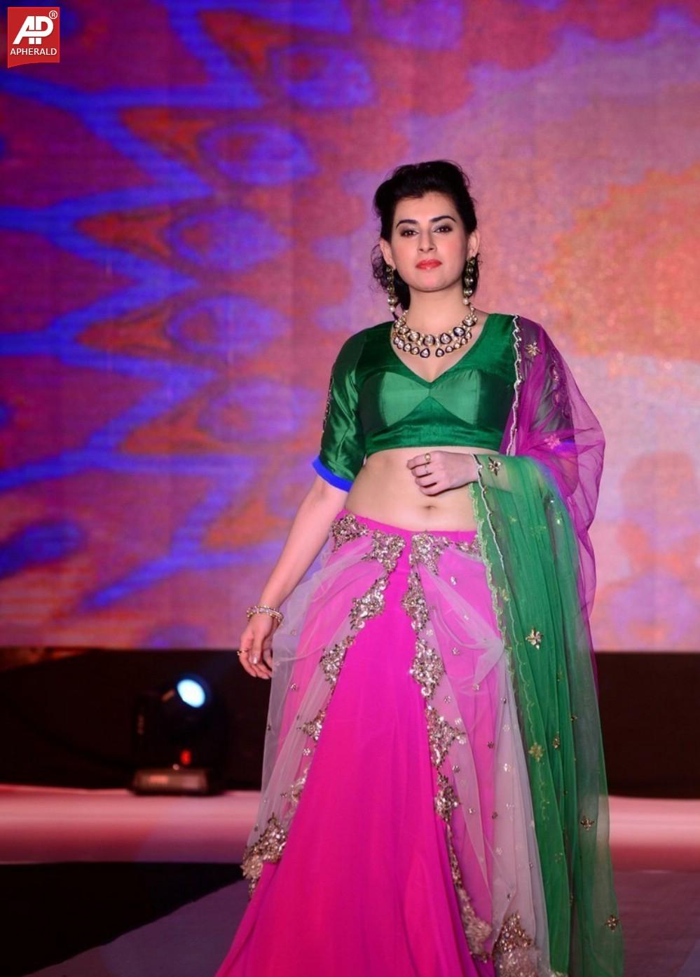 Archana Veda Latest Fashion Show Walk Photos