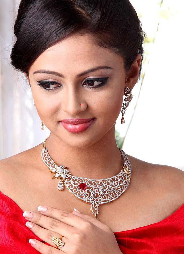 Arundhathi Nair Glamorous Stills