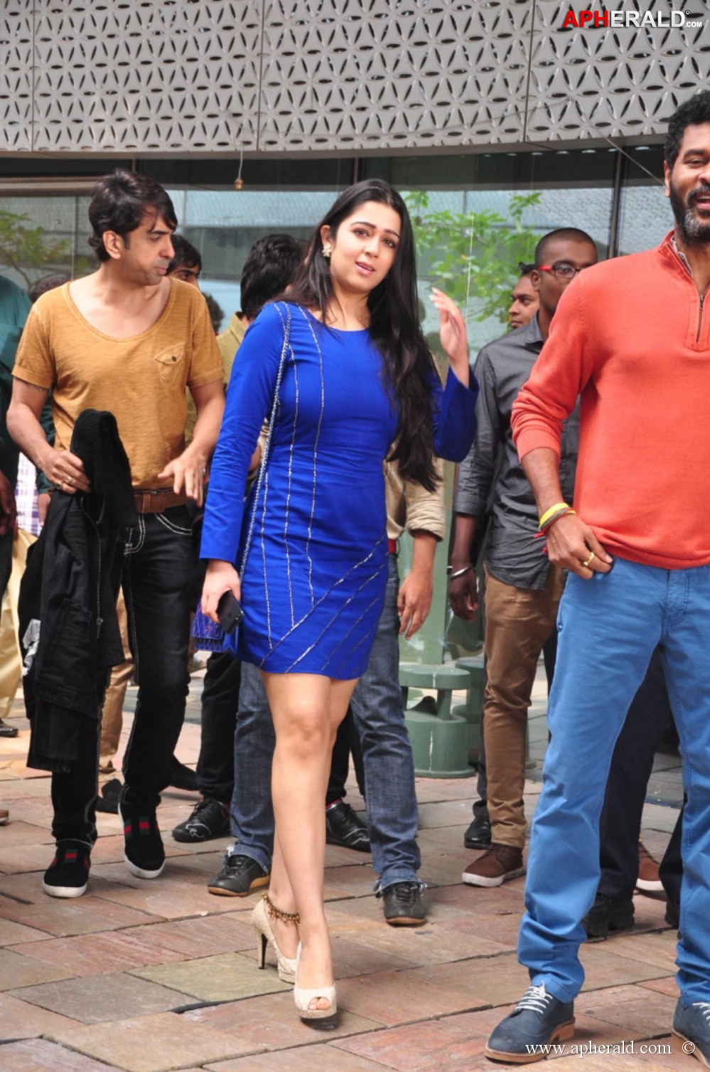 Charmi at Yes Mart Launch