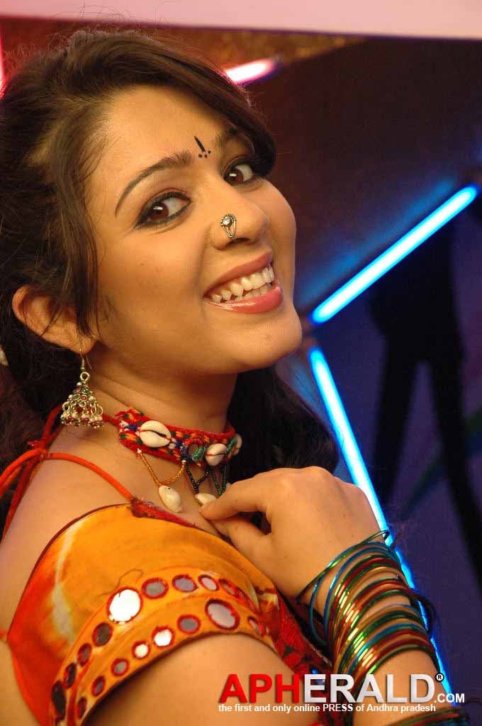 Charmi 