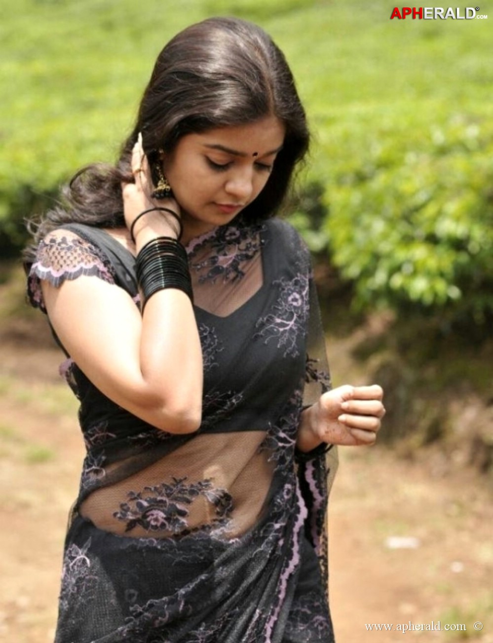 Colors Swathi in Black Saree Photos