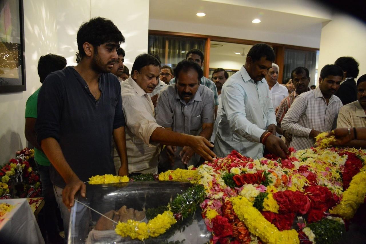 D Ramanaidu Condolences Photos