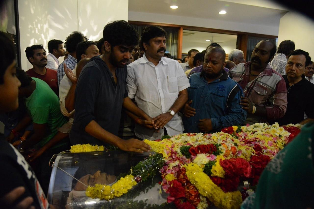 D Ramanaidu Condolences Photos