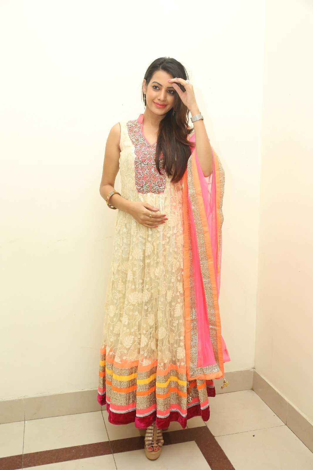 Diksha Panth Latest Stills