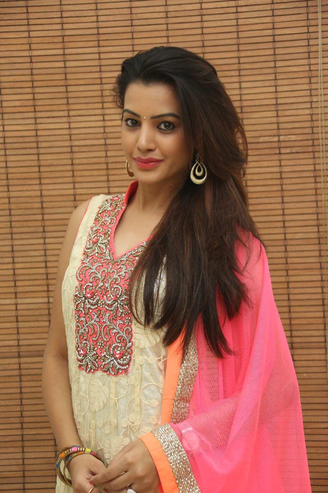 Diksha Panth Latest Stills