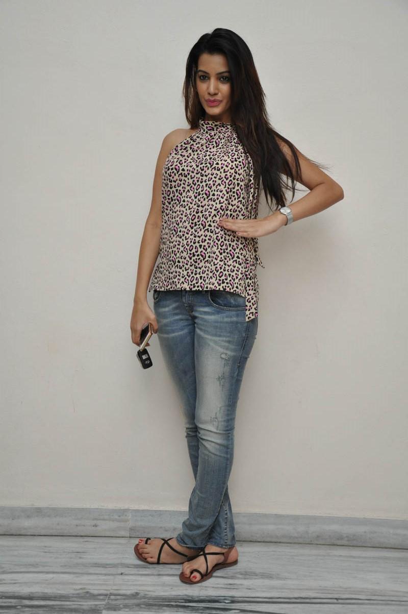 Diksha Panth Photo Shoot