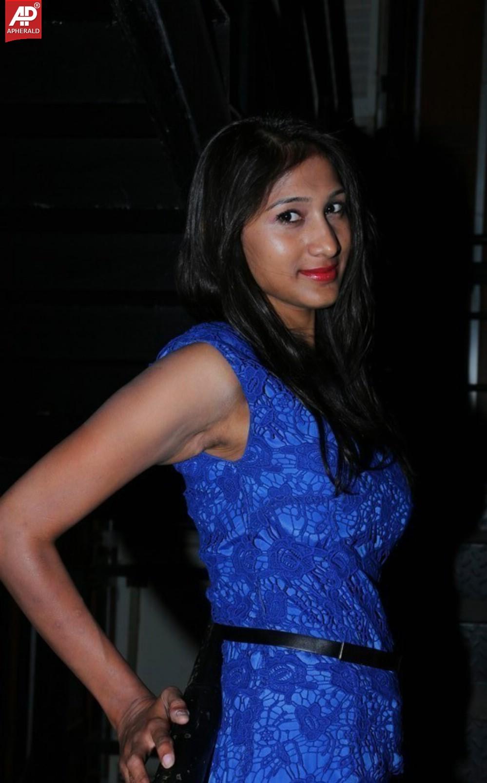 Divya New Pics