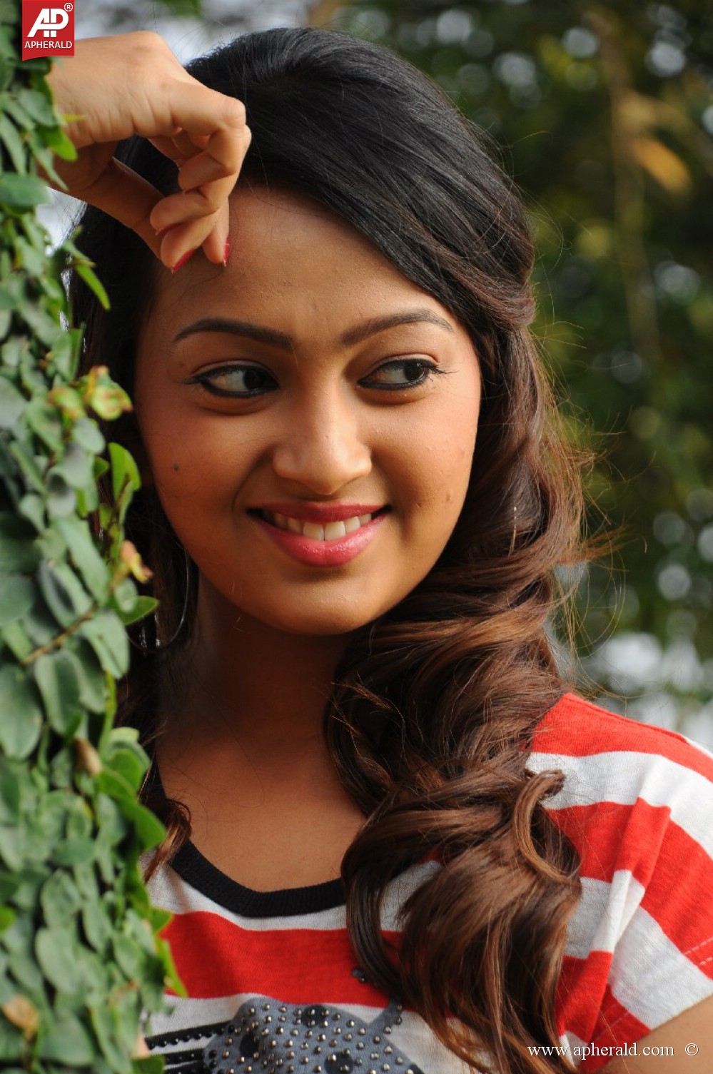 Ester Noronha Pics