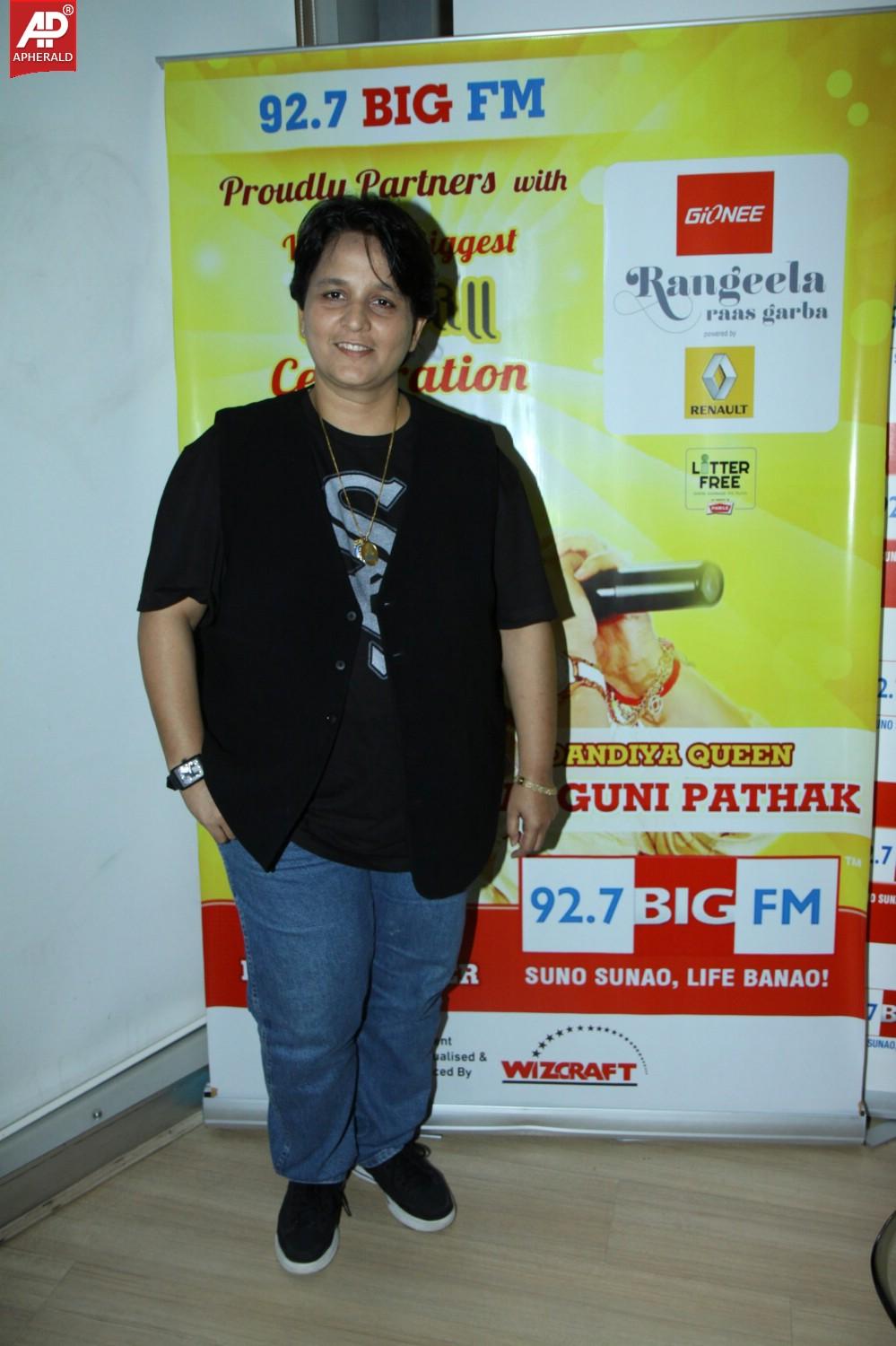 Falguni Pathak At 92.7 Big Fm Studio