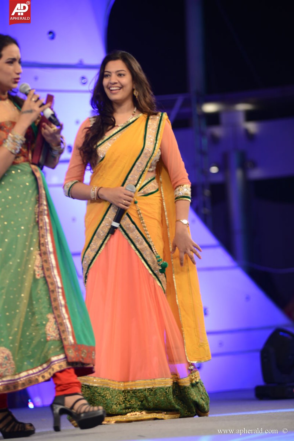 Geetha Madhuri in Saree Photos