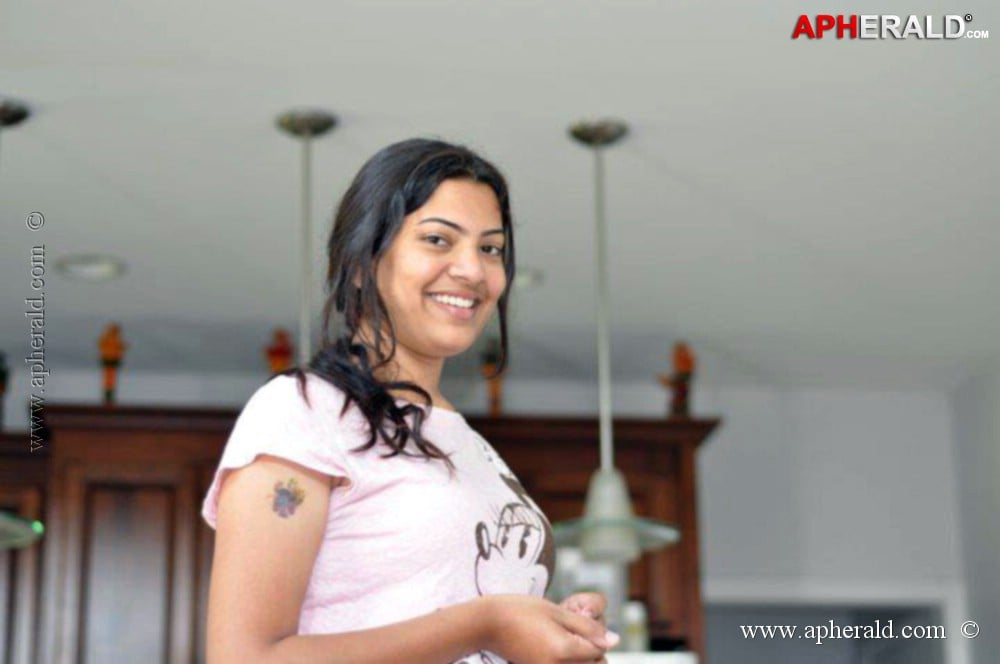 Geetha Madhuri Photos