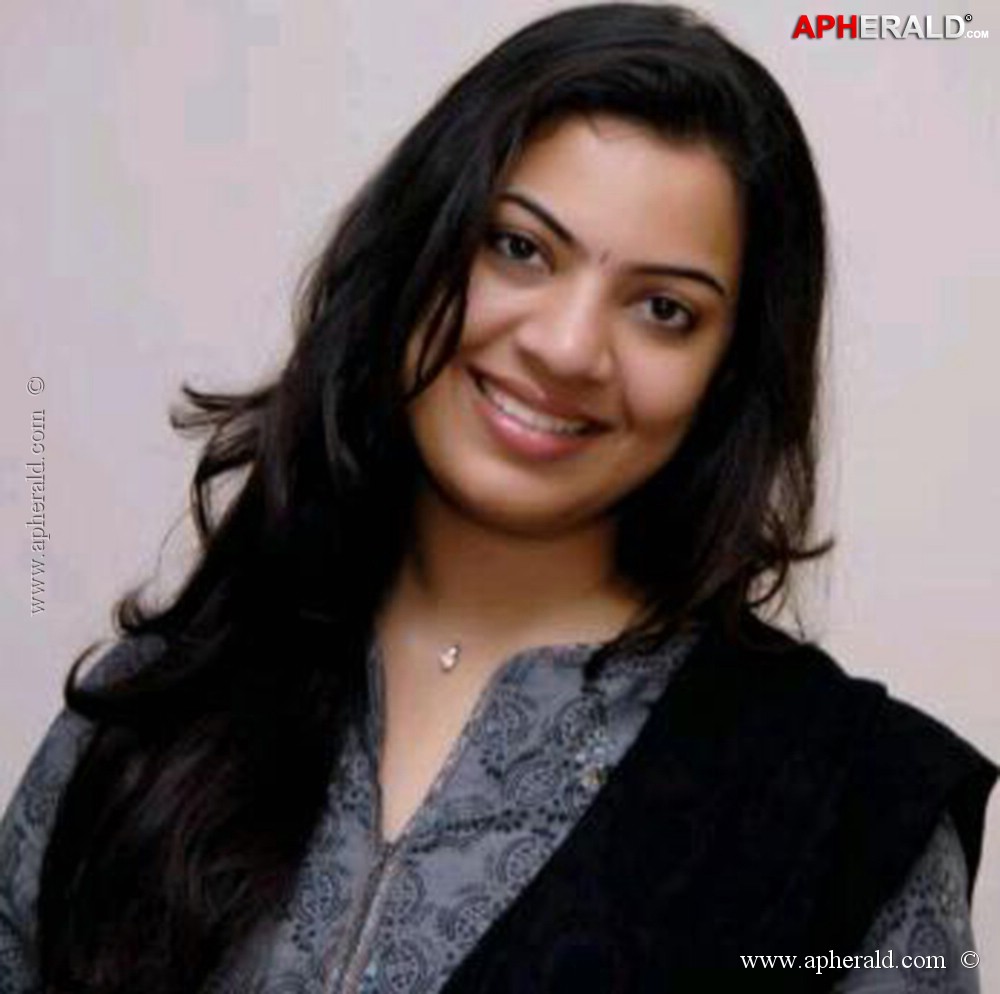 Geetha Madhuri Photos