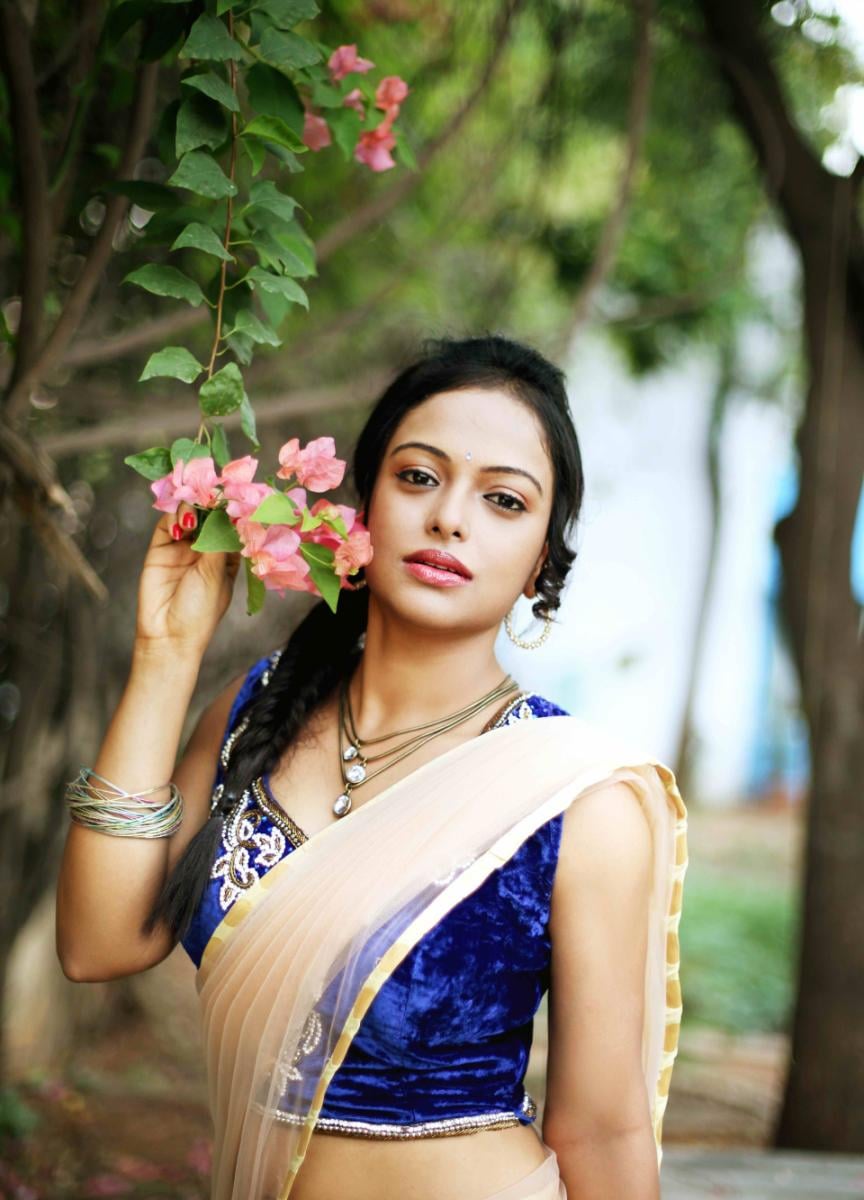Hridaya Avanti Saree Photos