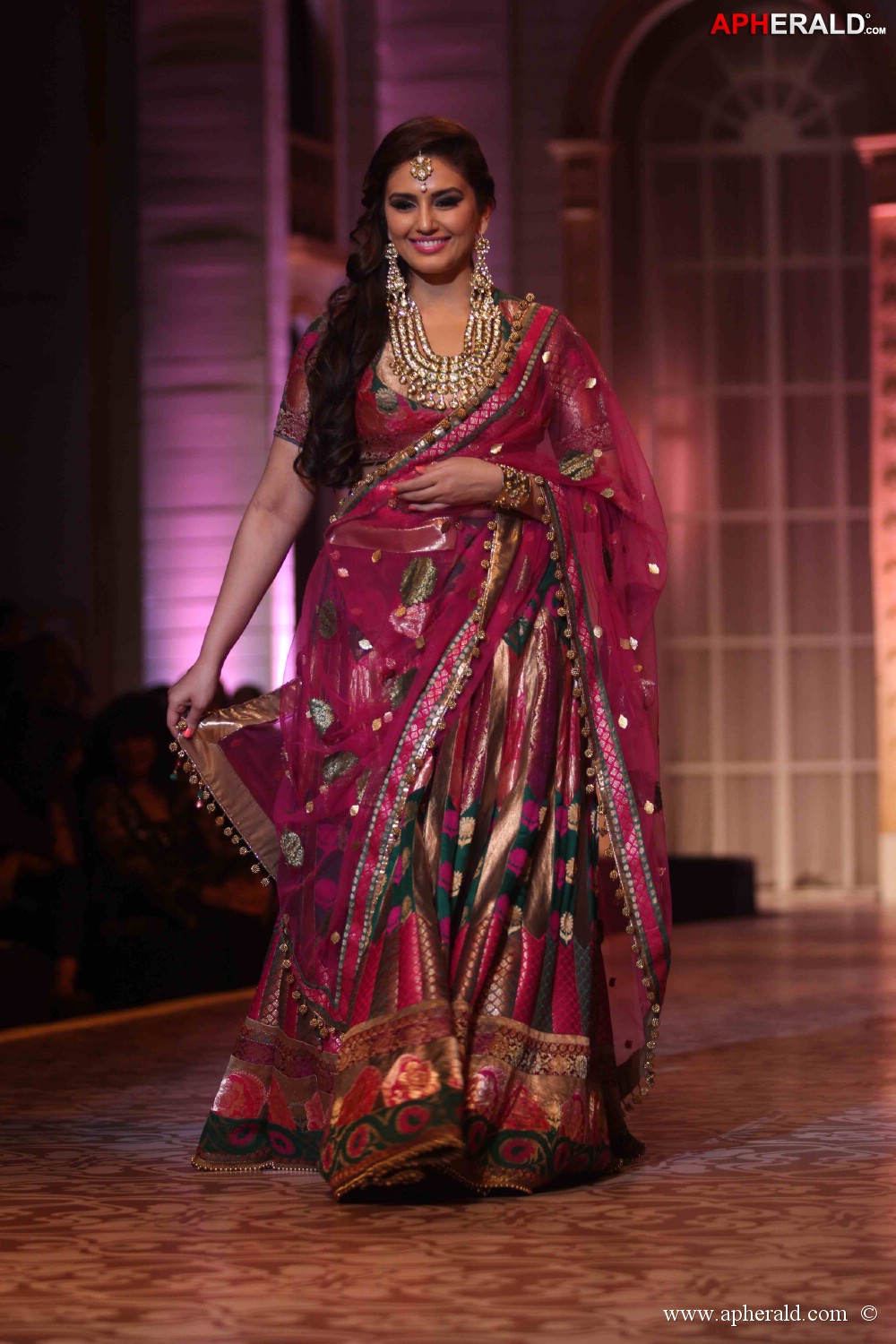 Huma Qureshi at IBFW 2013