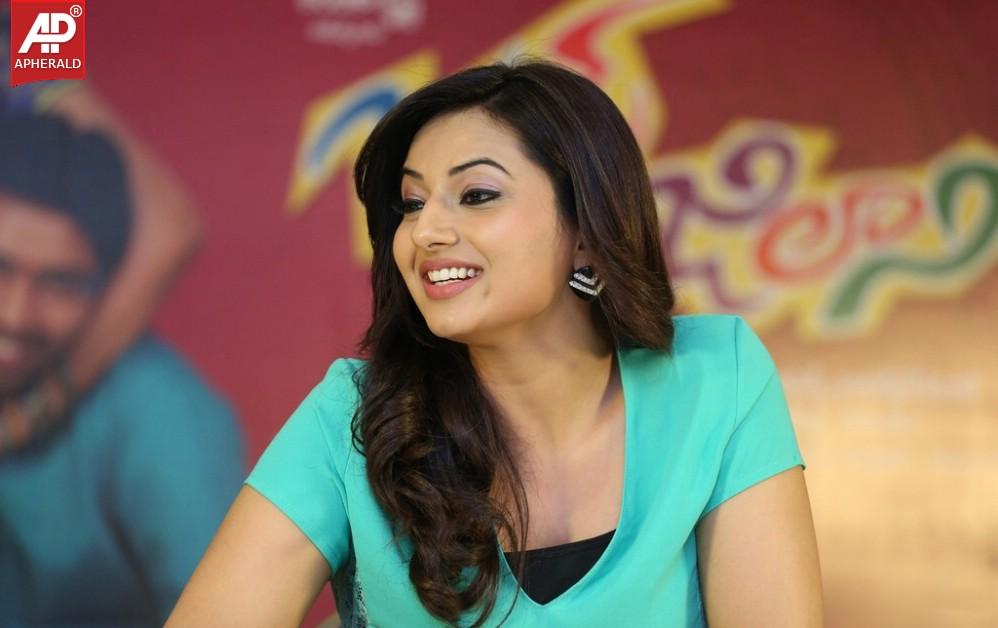 Isha Chawla Press Meet Stills