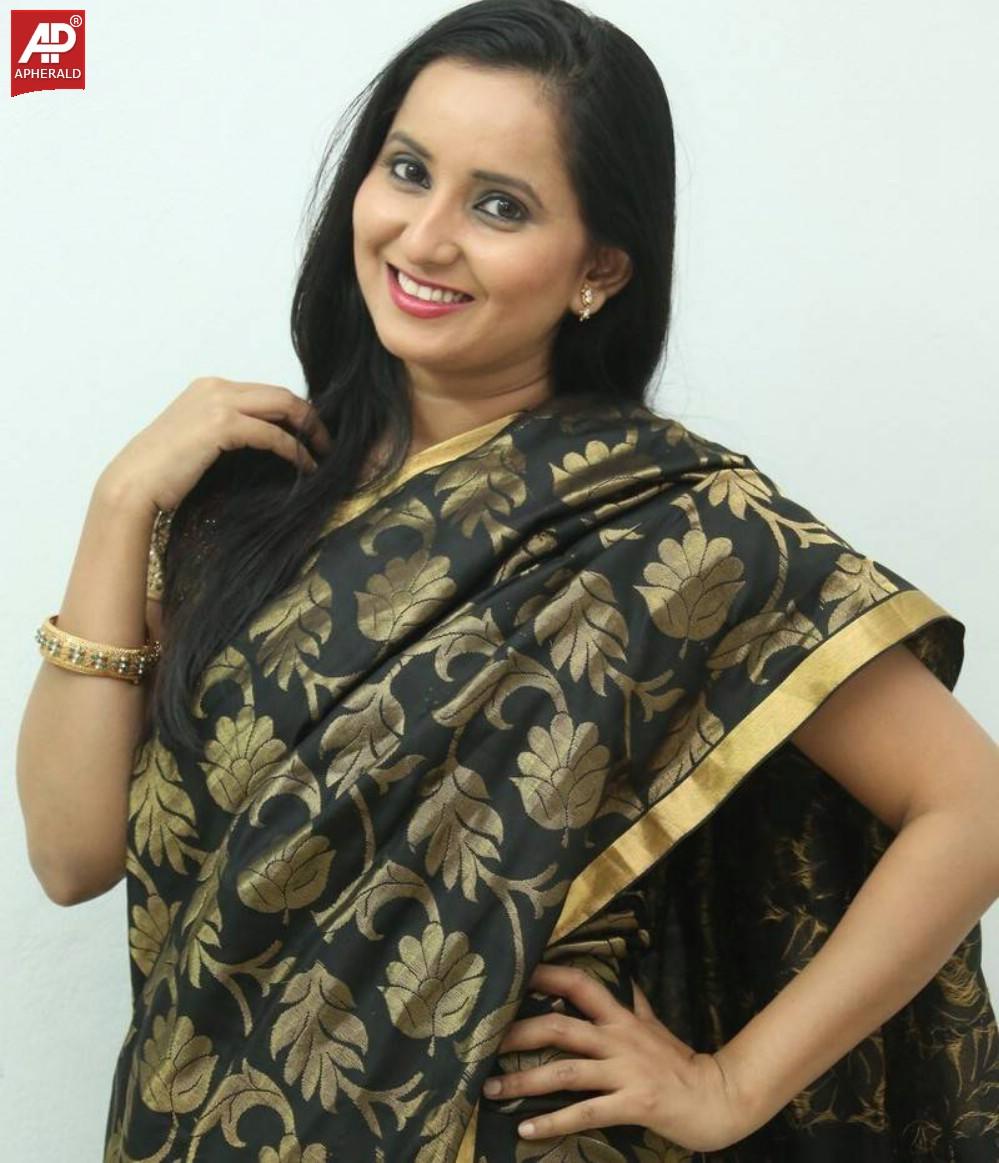 Ishika Singh Latest Stills in Black Saree