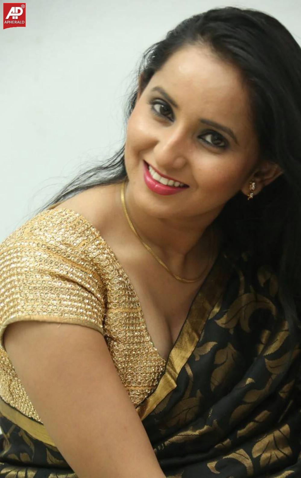 Ishika Singh Latest Stills in Black Saree