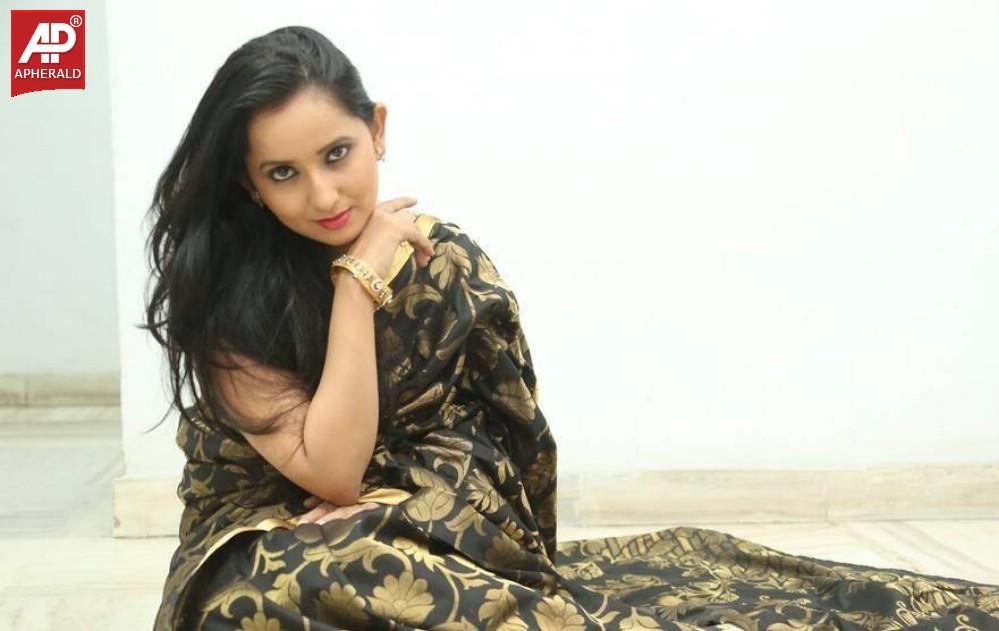 Ishika Singh Latest Stills in Black Saree