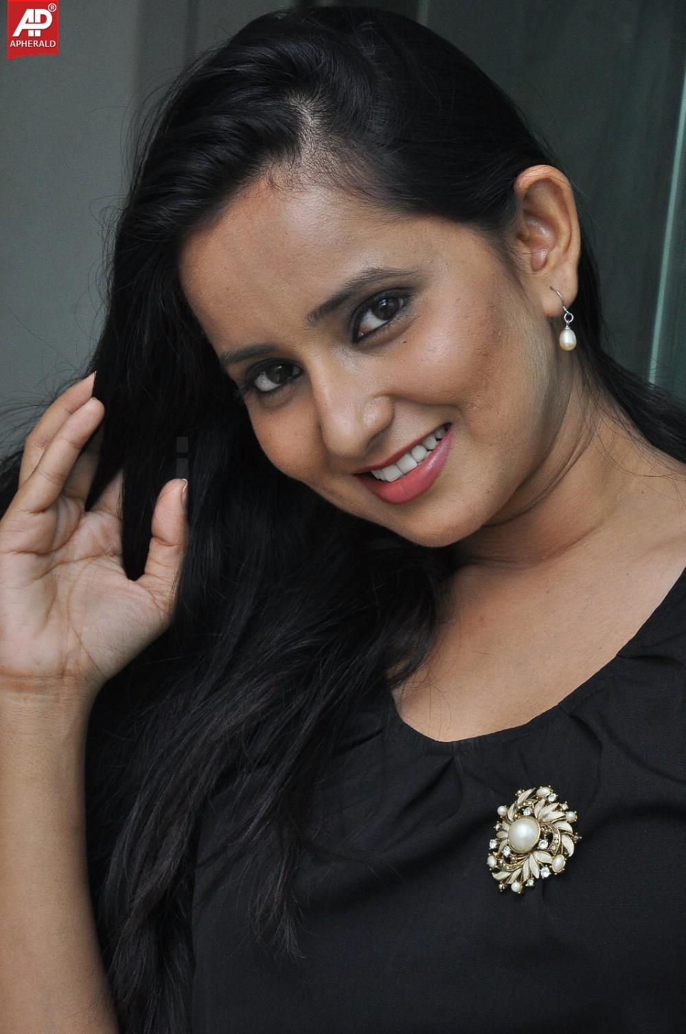 Ishika Singh Stills