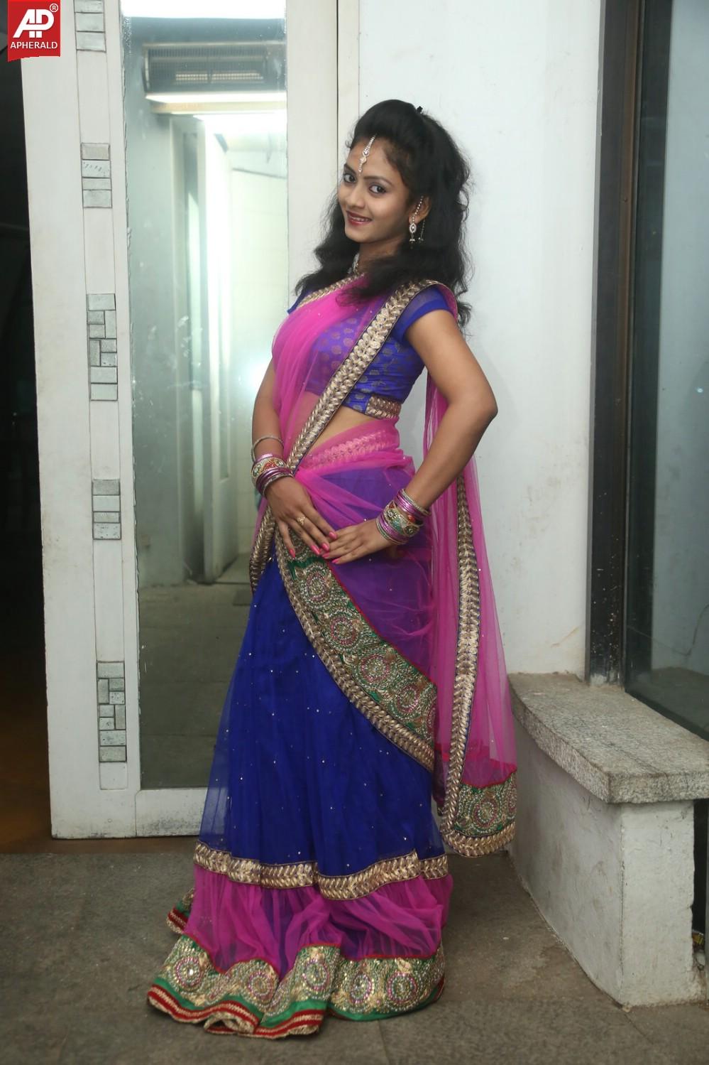 Jaya Harika Spicy Pics