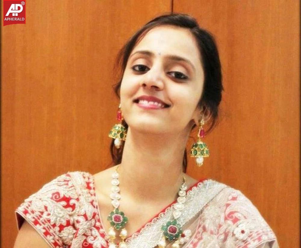 Jr NTR Wife Lakshmi Pranathi Images