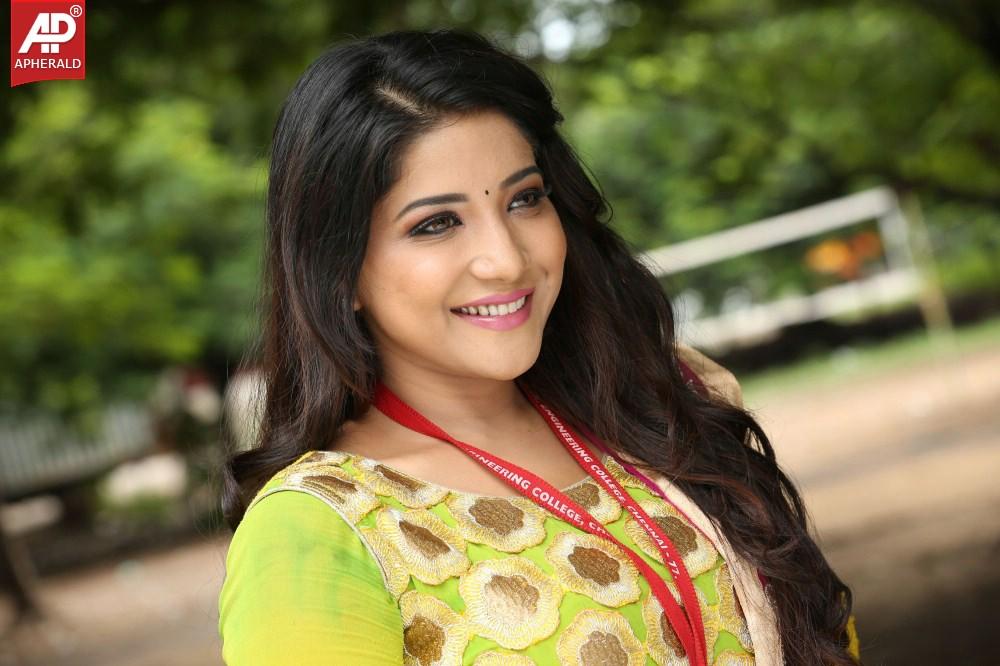 Ka Ka Ka Po Movie Heroin Stills